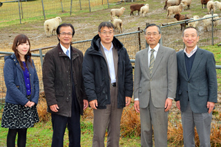 デンマーク牧場福祉会：櫻井理事長（右から2人目）