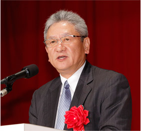 株式会社三菱東京UFJ銀行取締役副頭取　荒木三郎
