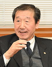 小湊昭会員