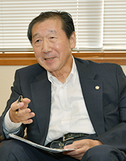 小湊 昭会員