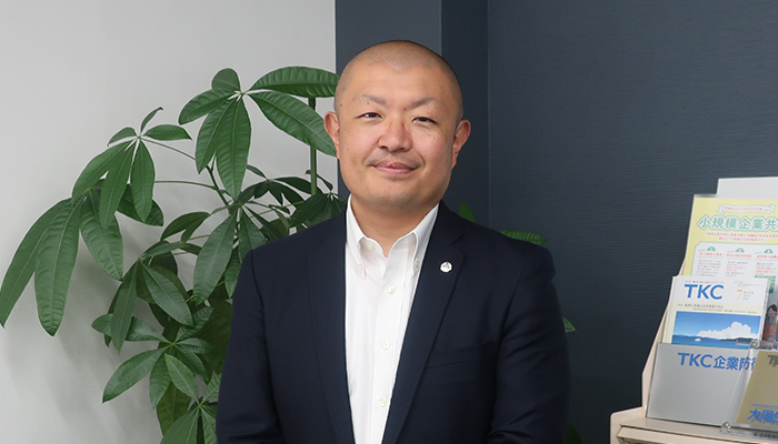 八木隆雄会員