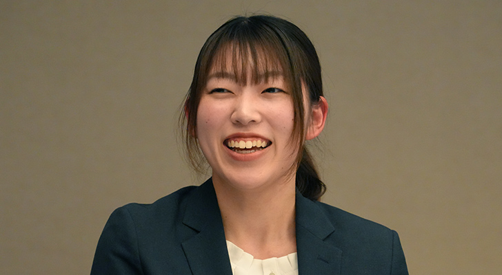 北川梨菜氏