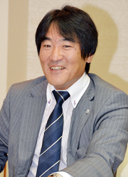 司会/佐藤正行副委員長
