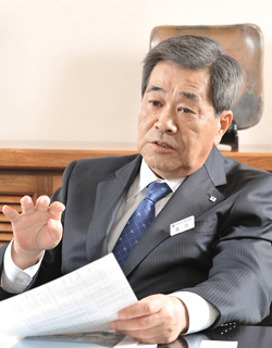 株式会社トンボ 落司量則社長