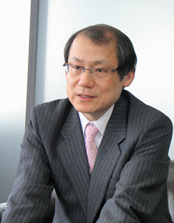富士通総研経済研究所　上席主任研究員　米山秀隆