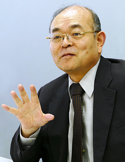 日本橋経営研究所 形岡暁生 氏