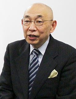 山田泰造 氏