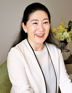 西澤真理子 氏