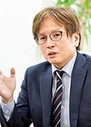 髙成年社長