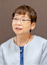 鈴木敏子前事務局長