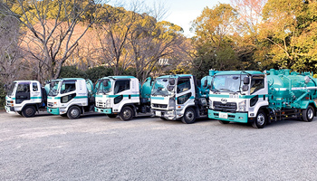 トラックを複数台所有していることも強み