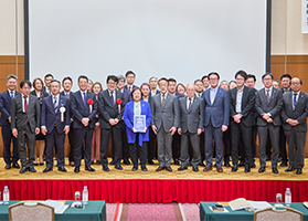 表彰式：完全防衛推進事務所表彰