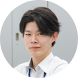先輩社員
