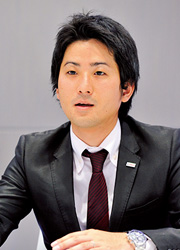 松川隆之氏