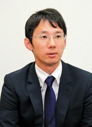 炭田昌宏氏