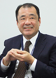 山田茂課長