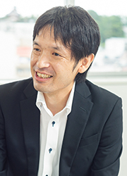 安池 真司係長