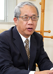 仲山龍彦監査担当