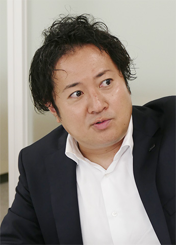 影山 勇気 氏