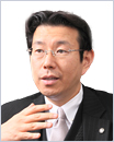 TKC全国会 中堅・大企業支援研究会会員 税理士 岡野 訓