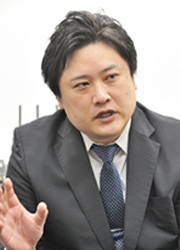 中村賢介部長代理