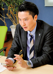 冨誠専務_02