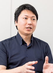 橘髙太聡専務