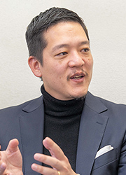山根優一社長