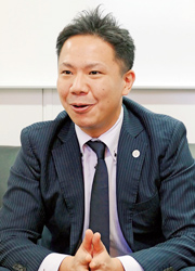 河村加乃一社長