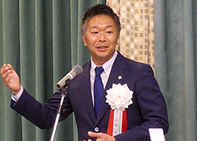 小林英伸委員長