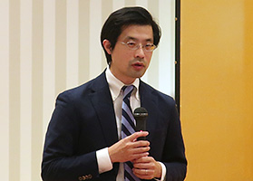 橋本卓典氏