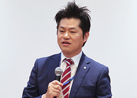 伊藤隆幸氏