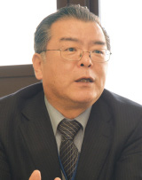 山中一郎課長