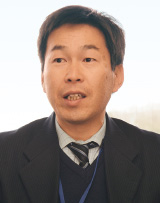 鳩貝浩之主幹