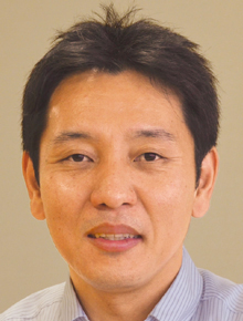 荒井啓充 主査
