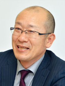 植木 馨 課長