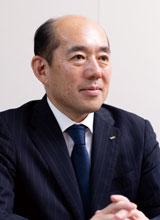 本紙編集人 飛鷹 聡