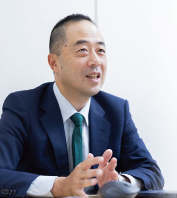 村上仰志（むらかみ・たかし）