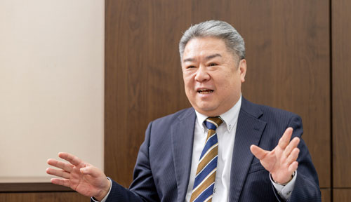 寺﨑秀俊（てらさき・ひでとし）