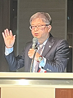 田中会長