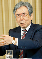 中里 実氏