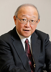 田中一穂氏