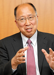 遠藤俊英氏