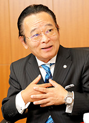 TKC全国会会長 坂本孝司
