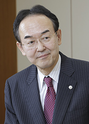 司会/加藤恵一郎本誌編集長