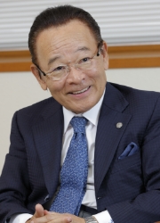 坂本孝司全国会会長