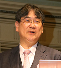 中央大学法科大学院教授 佐藤信行