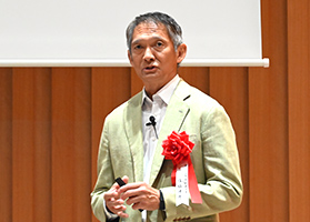 植松洋彦氏