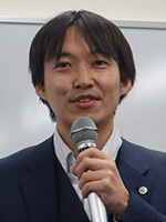 山浦佑太支部長