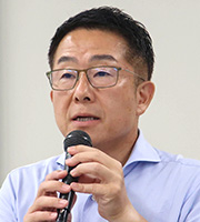 菊池誠一氏